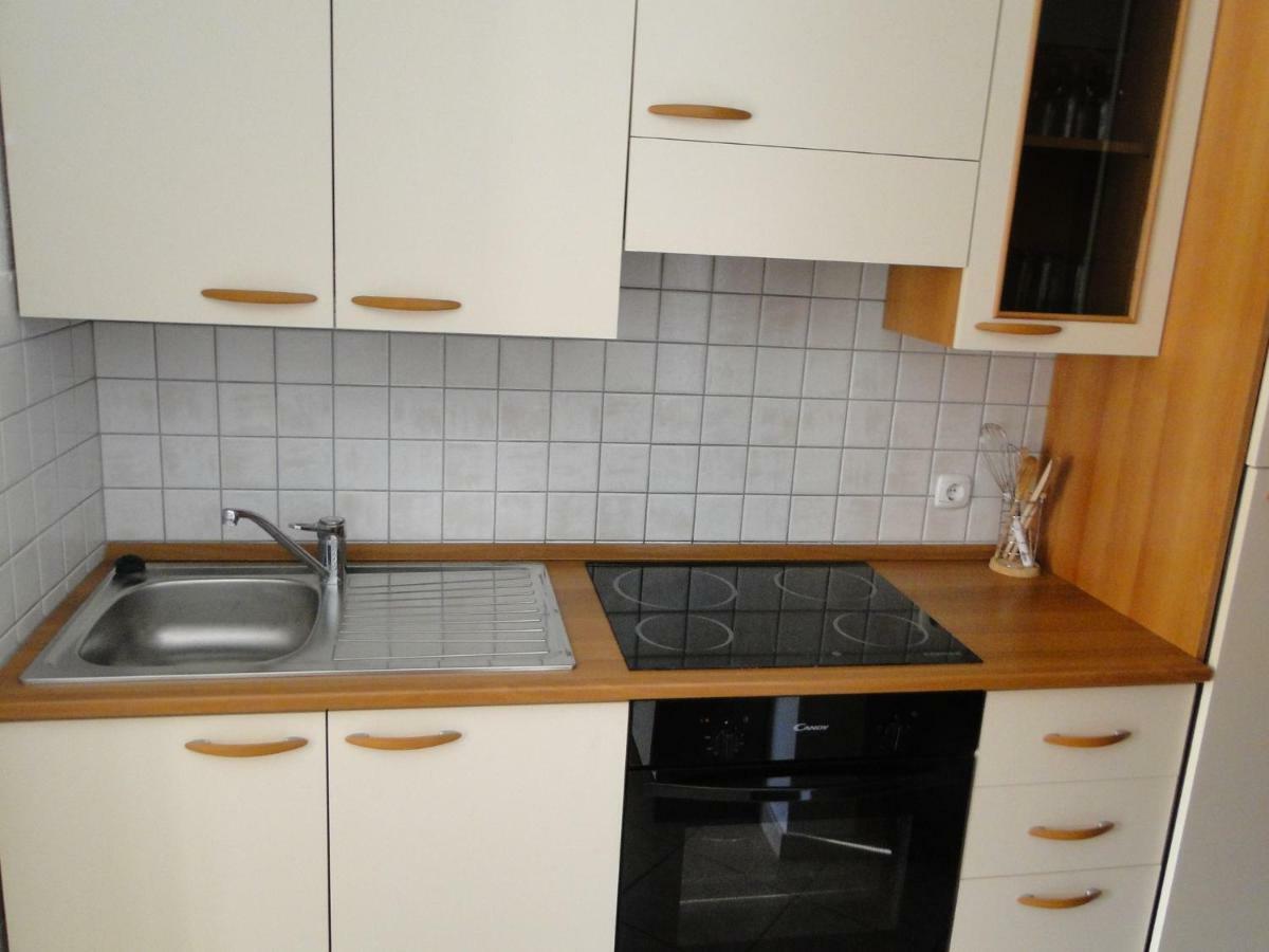 Apartamento Zele Dolac Exterior foto